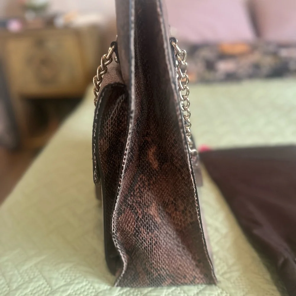 Kate Spade PXRU 3706 denee leather bag. Snakeskin effect leather Kate Spade tote